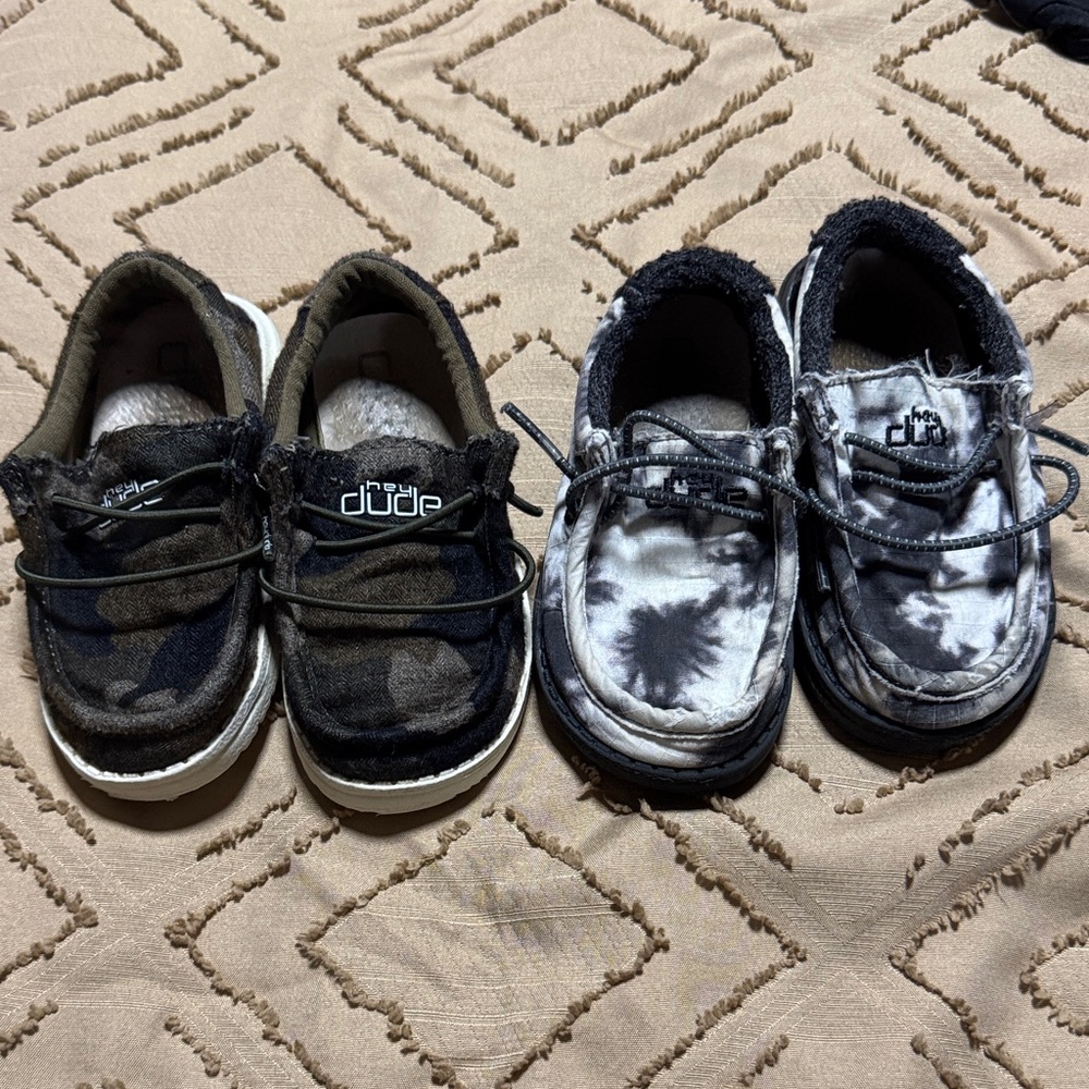 Hey Dude Kids Slip-On Pair - Black Camouflage & Gray Tie-Dye